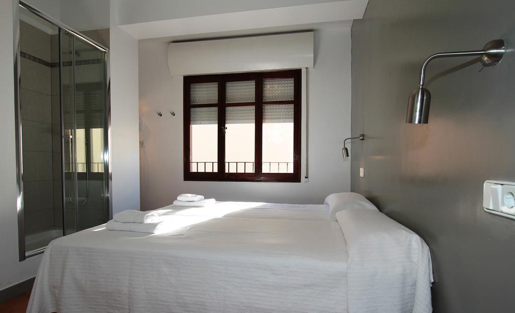 Hostal Ripoll Ibiza Екстер'єр фото